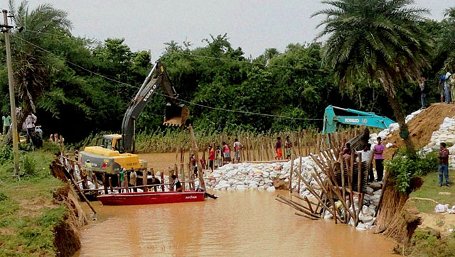 Odisha, Bengal to get heavy rains as Cyclone Komen weakens. AMF NEWS