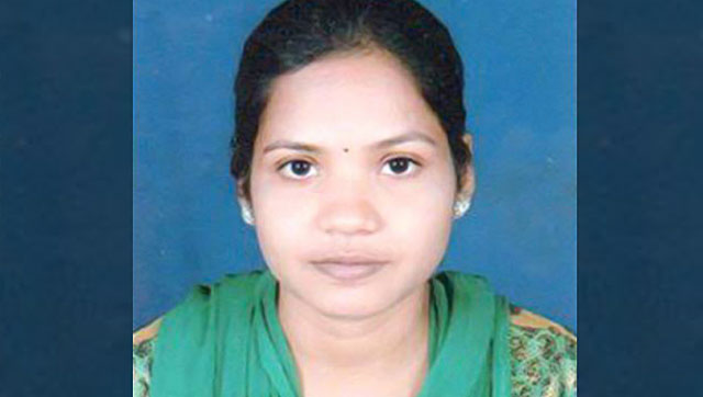 Daily labourer's daughter from Odisha cracks IES exam. AMF NEWS