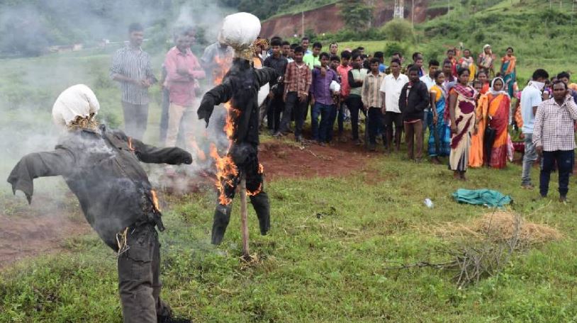 In Odisha, supporters of Mao destroy the "martyrs column"_AMF NEWS