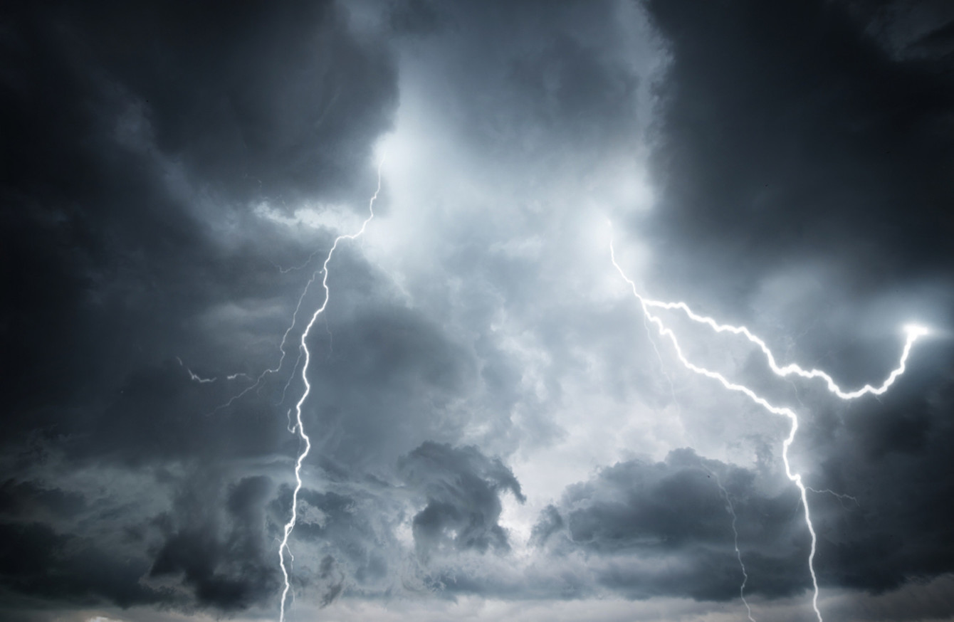 Odisha is under heavy rain, which causes bridges to collapse and disrupts traffic_AMF NEWS