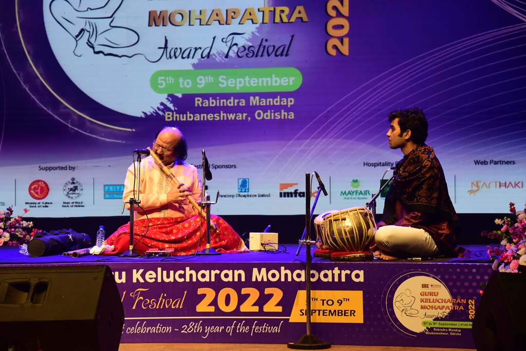 28th OMC Guru Kelucharan Mohapatra Award Festival started with Hindustani Instrumental _AMF NEWS