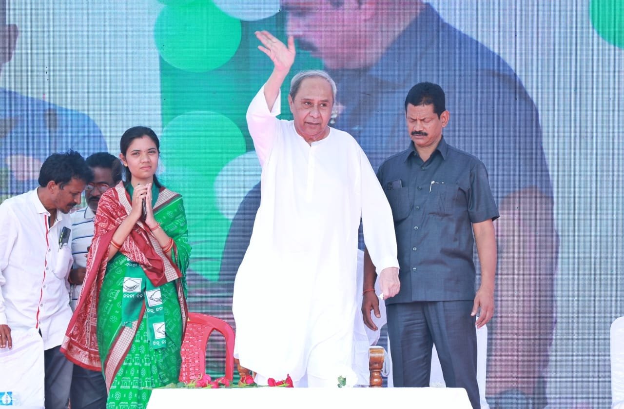 Naveen Patnaik embarks on his first physical campaign in three years in Padampur_AMF NEWS