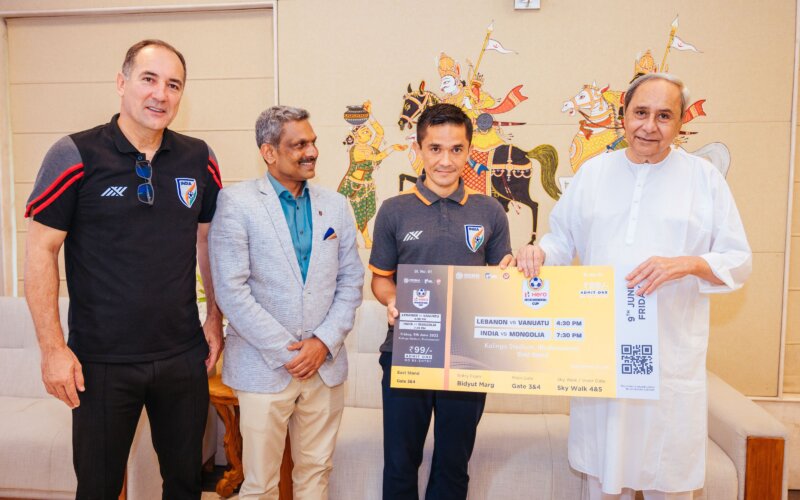 Odisha Chief Minister receives the first ticket for the Hero Intercontinental Cup from AIFF Secretary General_AMF NEWS